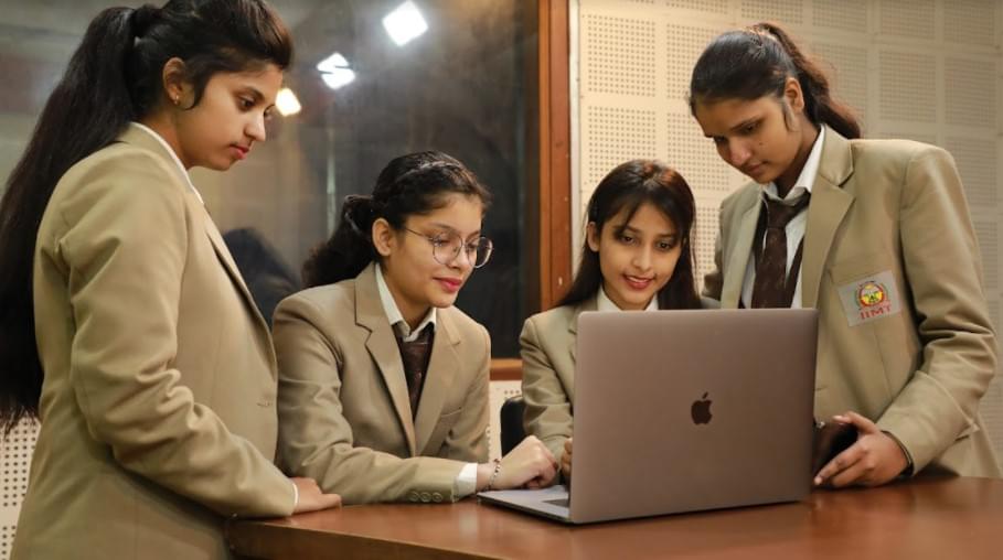 IIMT University Meerut Campus photo 12